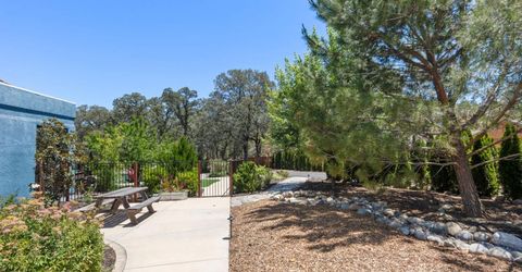 13480 Moss Rock Dr, Auburn, CA 95602 Photo
