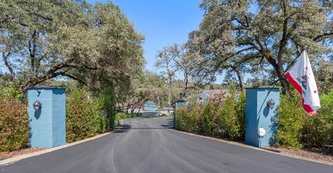 13480 Moss Rock Dr, Auburn, CA 95602 Photo