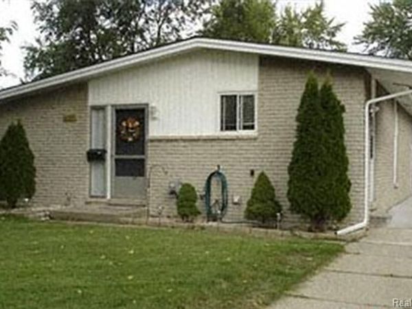 8783 Lozen Drive, Sterling Heights, MI 48313