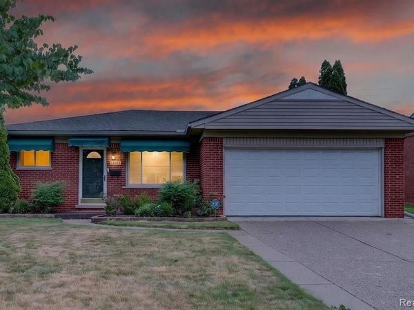 29146 Palomino Drive, Warren, MI 48093