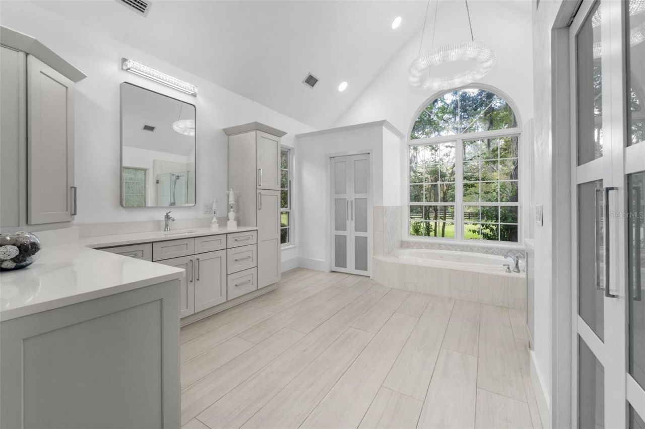 12003 NW 112th Avenue, Alachua, FL 32615 Photo