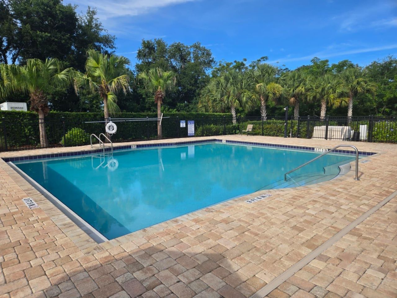 1231 Merion Drive , Mount Dora, FL 32757 Photo