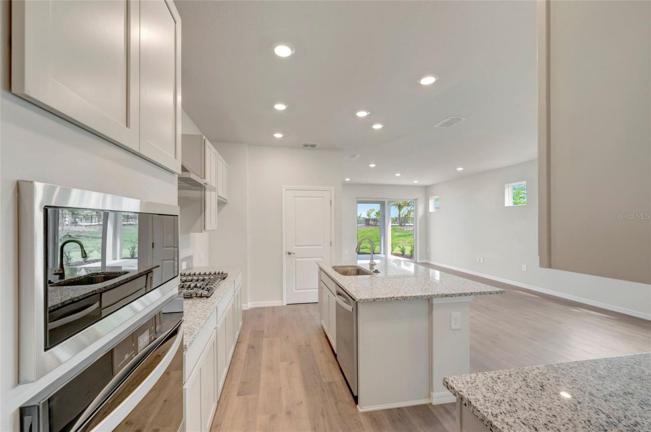 2820 Marrakesh Lane, Sarasota, FL 34234 Photo