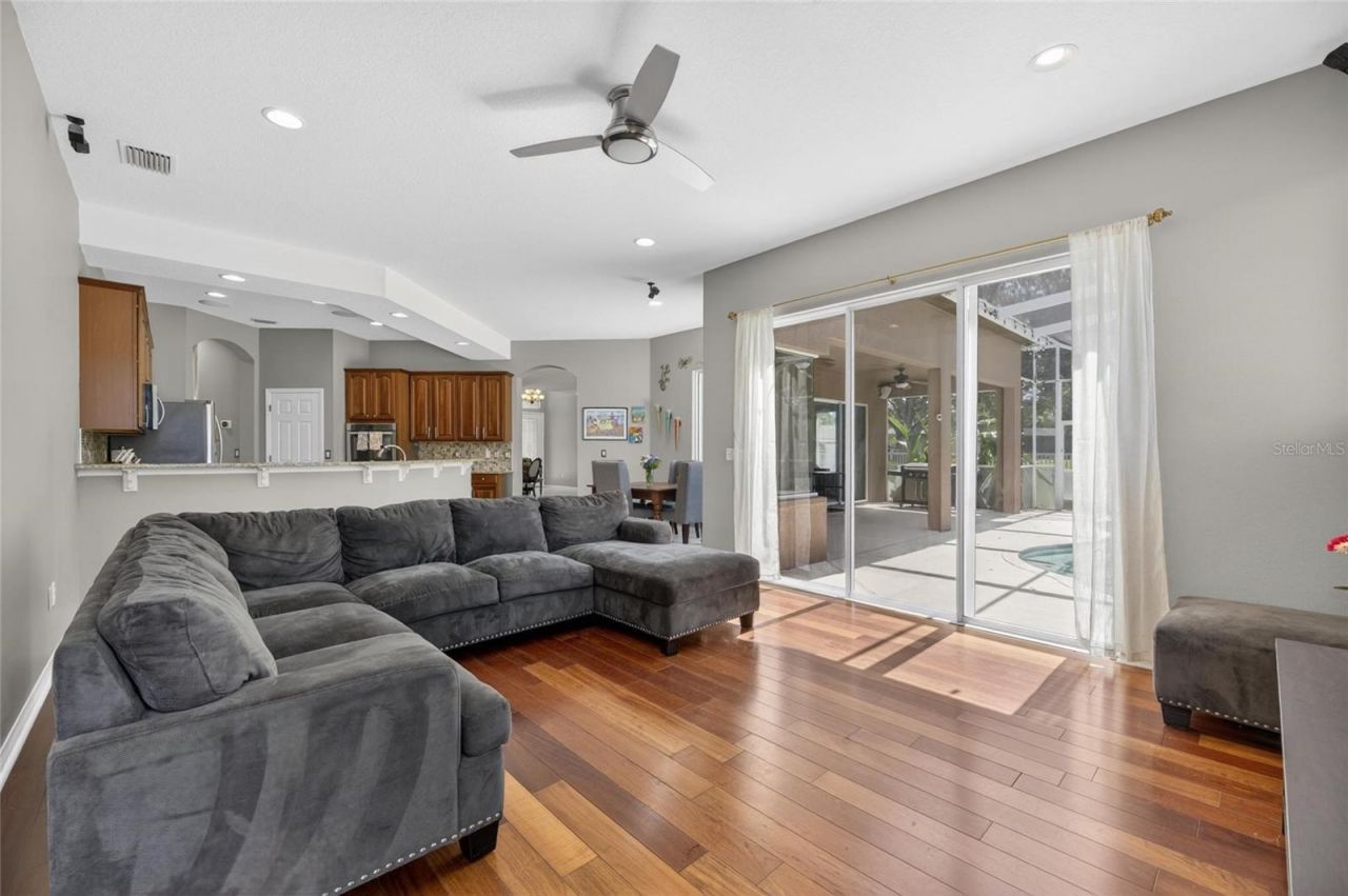 209 Forest Breeze Avenue, Brandon, FL 33511 Photo
