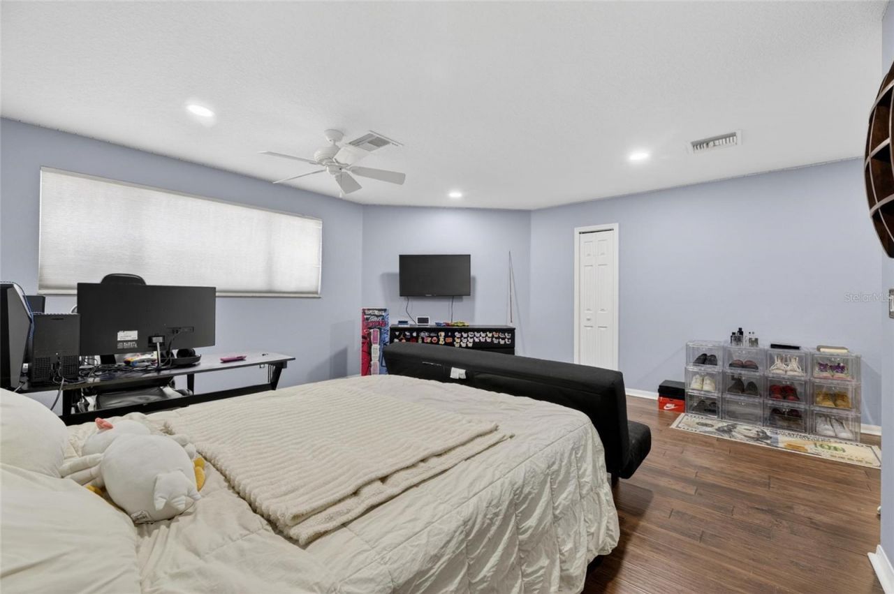 209 Forest Breeze Avenue, Brandon, FL 33511 Photo