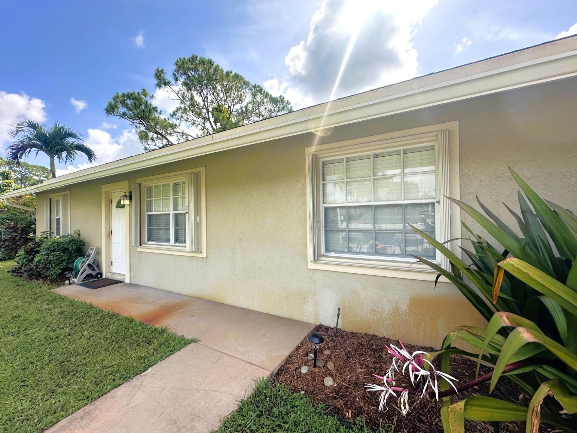 5586 3rd Road, Lake Worth, FL 33467 Photo