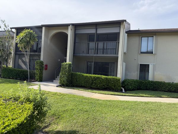726 Sunny Pine Way, Unit B2, Greenacres, FL 33415
