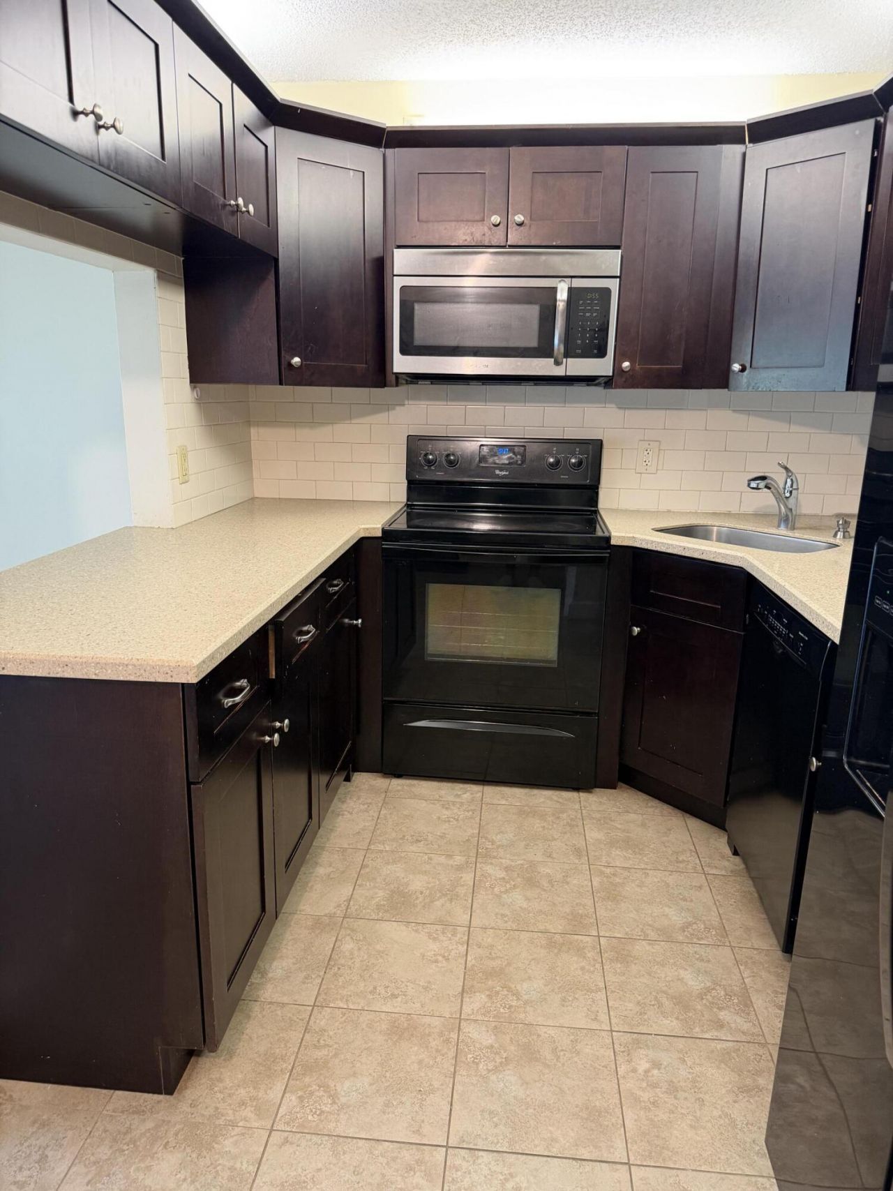 726 Sunny Pine Way, Unit B2, Greenacres, FL 33415 Photo