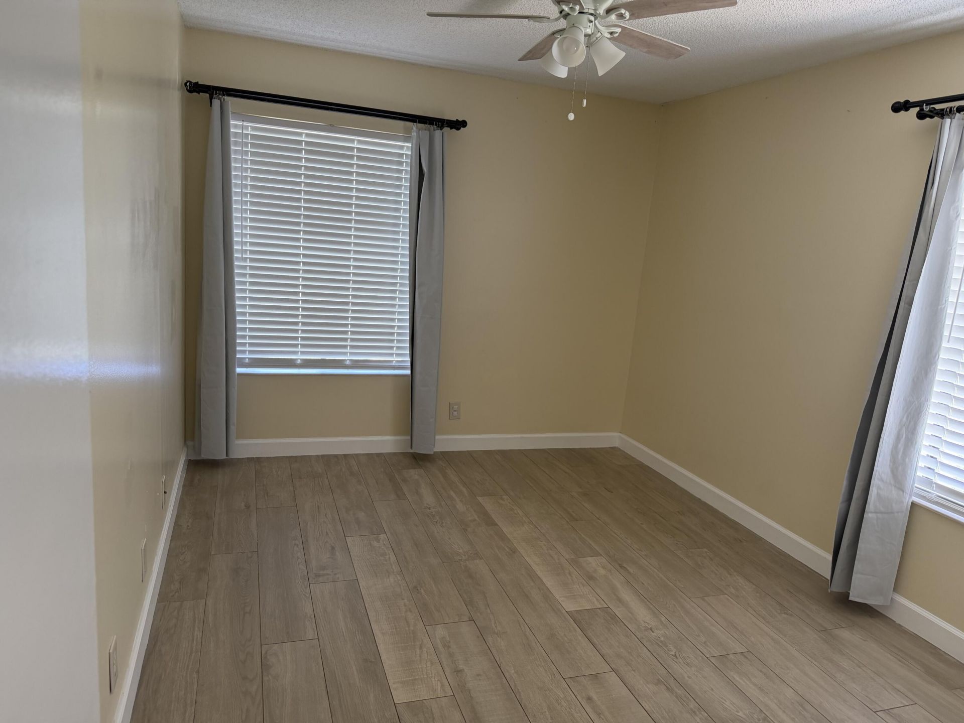 726 Sunny Pine Way, Unit B2, Greenacres, FL 33415 Photo