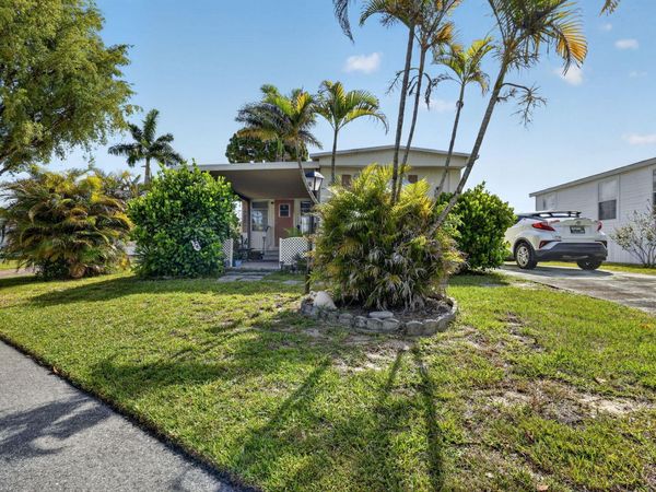 12375 S Military Trail, Unit 90, Boynton Beach, FL 33436