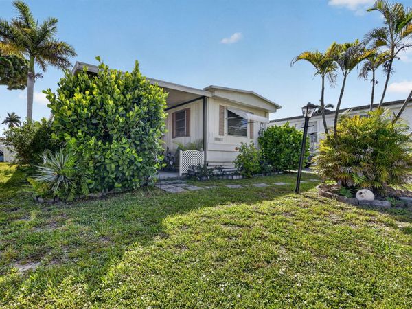 12375 S Military Trail, Unit 90, Boynton Beach, FL 33436
