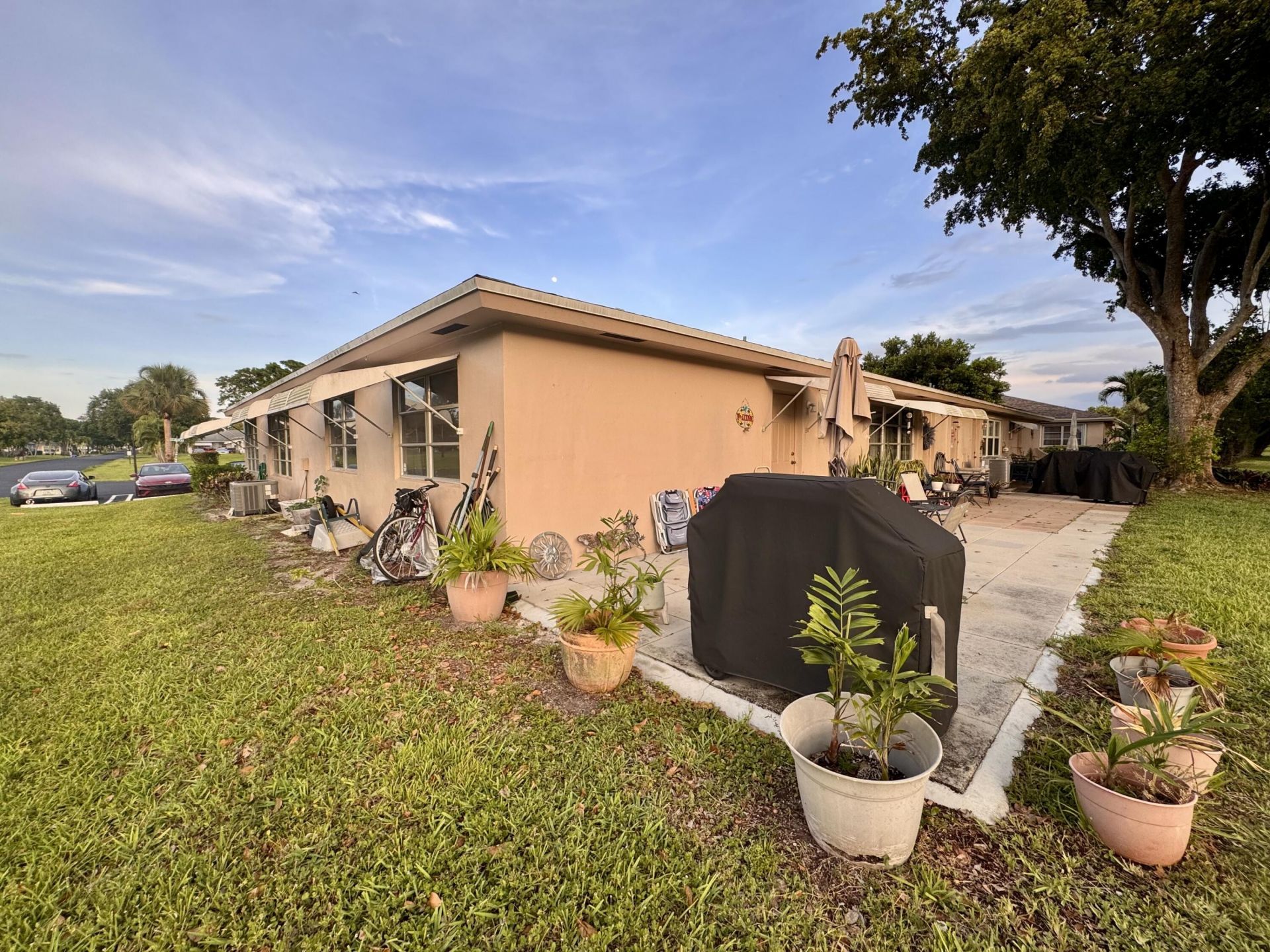1252 Club Drive W, Unit D, Delray Beach, FL 33445 Photo