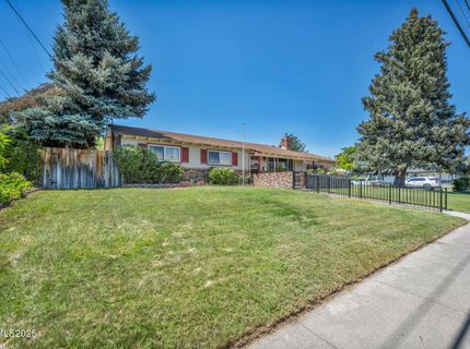 1852 Mountain Street, Carson City, NV 89703 Photo
