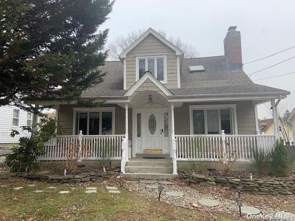 20 10th Street , Locust Valley, NY 11560