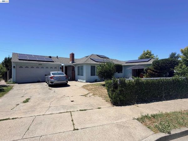2719 Xavier, East Palo Alto, CA 94303