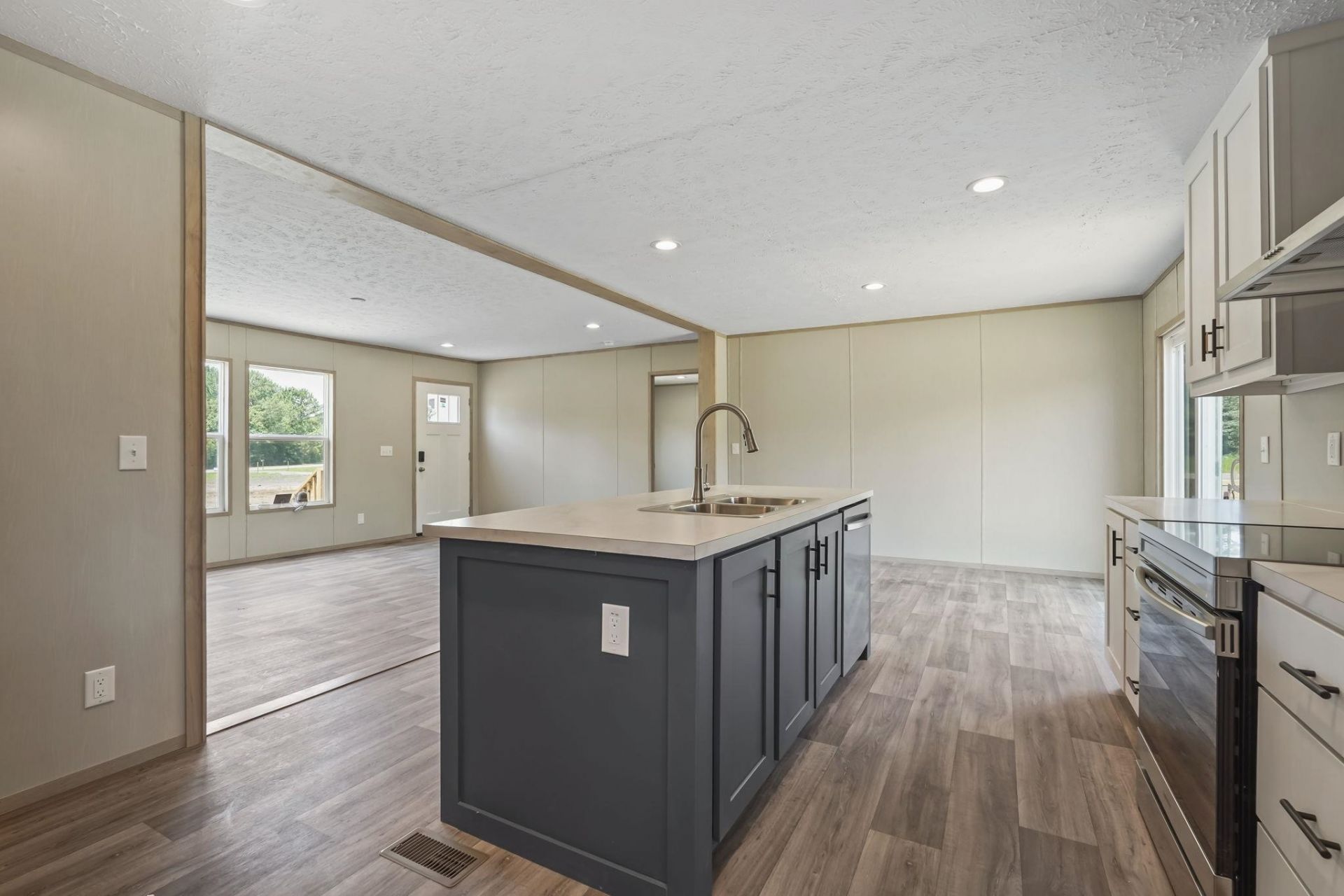 5601 Oak Grove Church Rd.  Photo 10