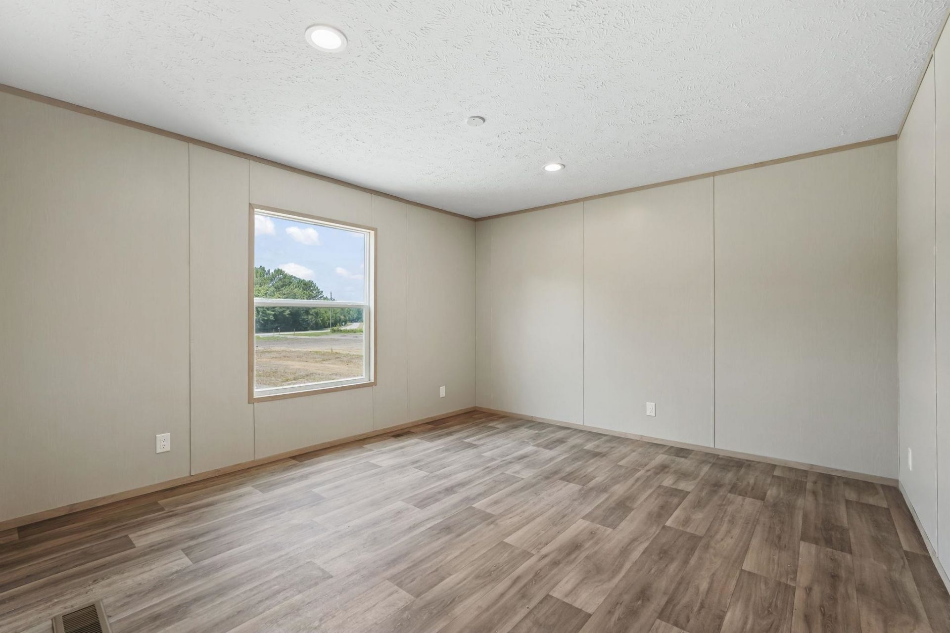 5601 Oak Grove Church Rd.  Photo 31