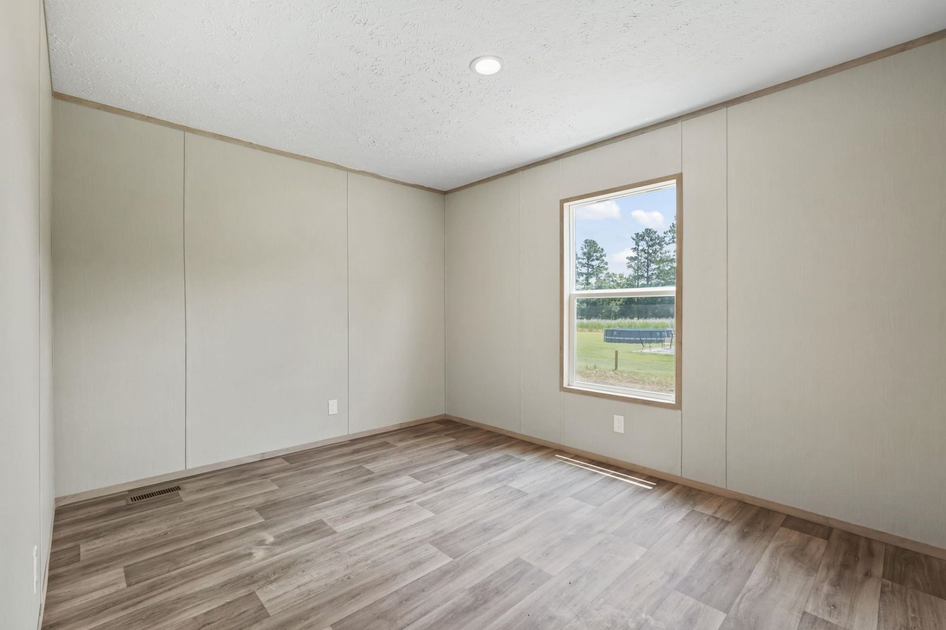 5601 Oak Grove Church Rd.  Photo 33