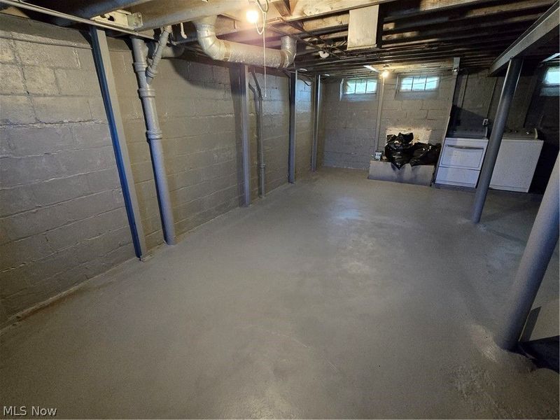 10312 Plymouth Avenue , Garfield Heights, OH 44125 Photo 20