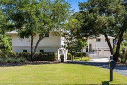 3560 Seaview Drive photo 4