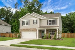 642 Woolum Drive photo 4
