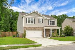 642 Woolum Drive photo 4