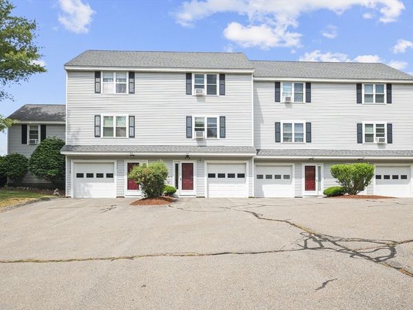 16 W Hill Dr, Unit B, Westminster, MA 01473