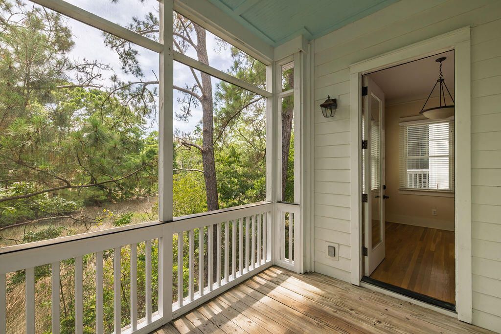 142 Wappoo Creek Drive Photo 17