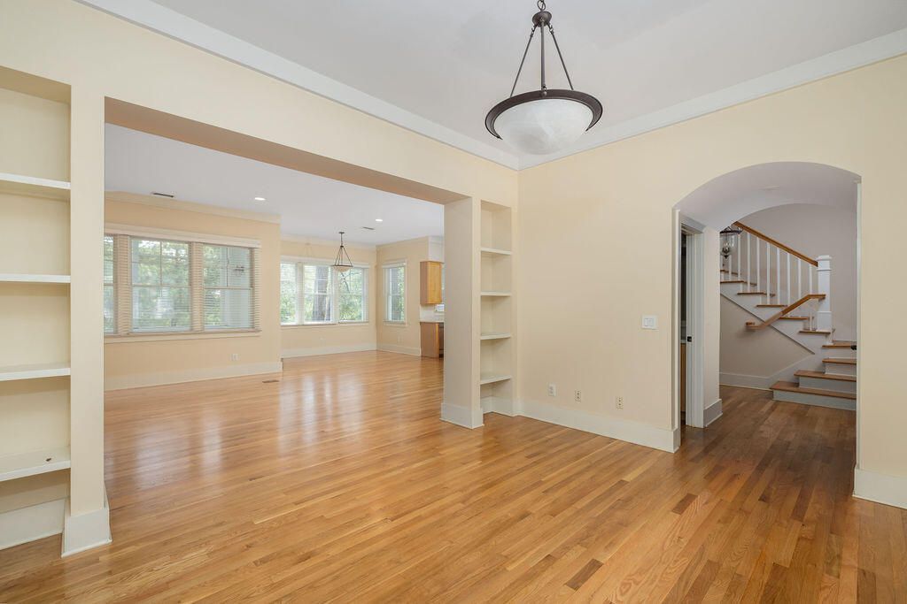 142 Wappoo Creek Drive Photo 18