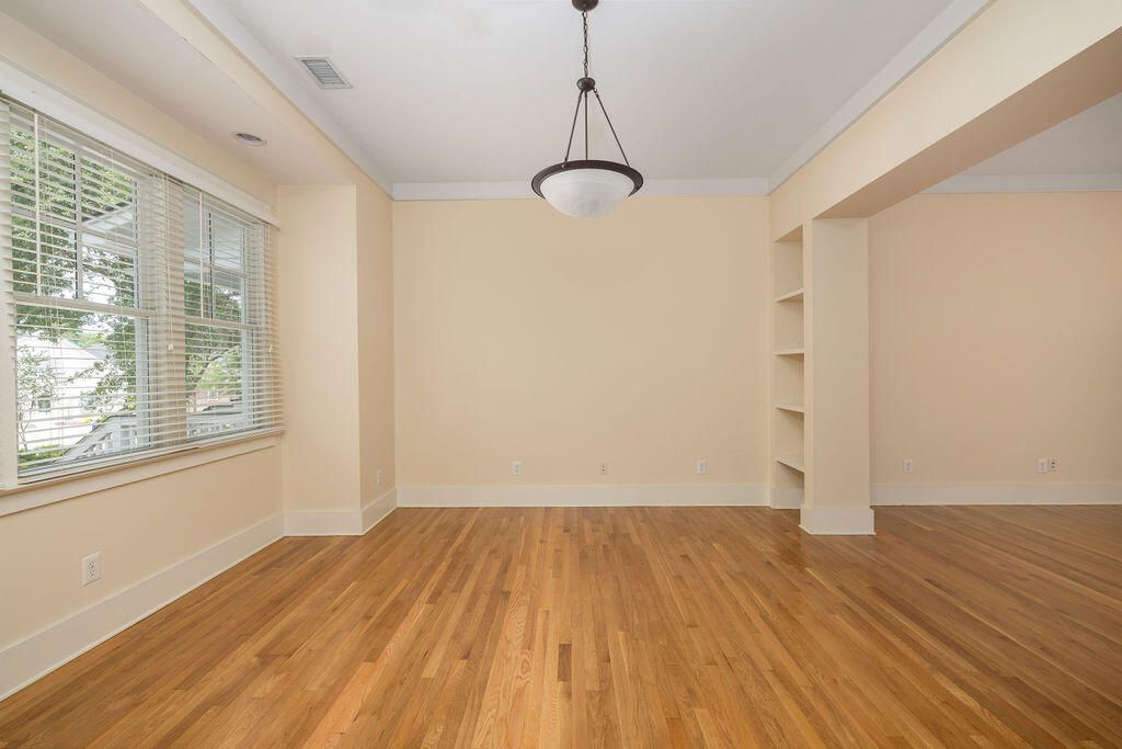 142 Wappoo Creek Drive Photo 19