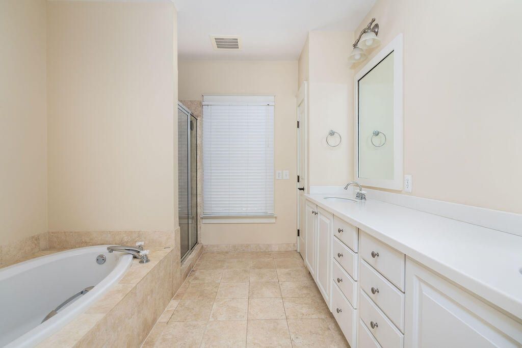 142 Wappoo Creek Drive Photo 24