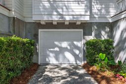 142 Wappoo Creek Drive photo 4