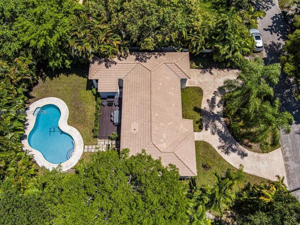 10550 NE 3rd Ct , Miami Shores, FL 33138