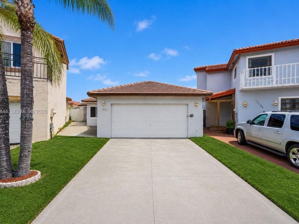 13263 SW 9th Ter , Miami, FL 33184