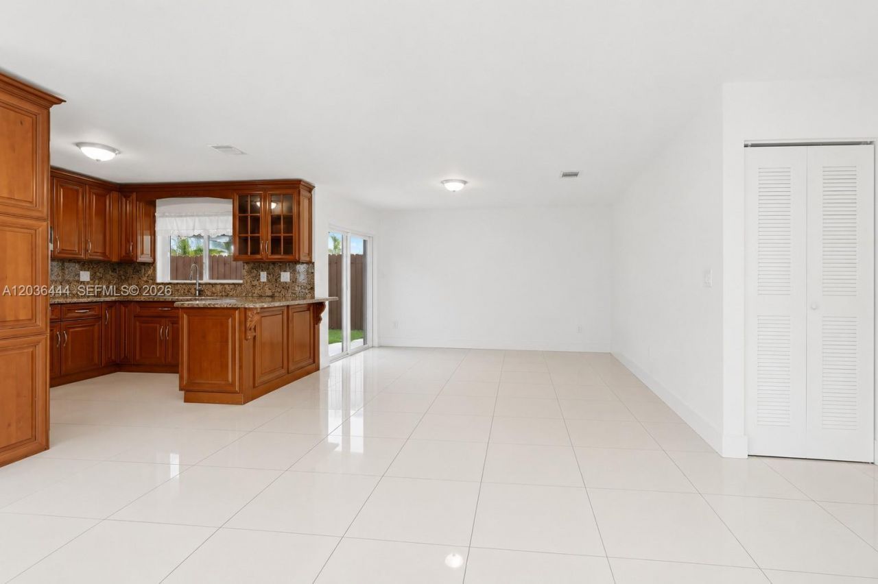 13263 SW 9th Ter, Miami, FL 33184 Photo