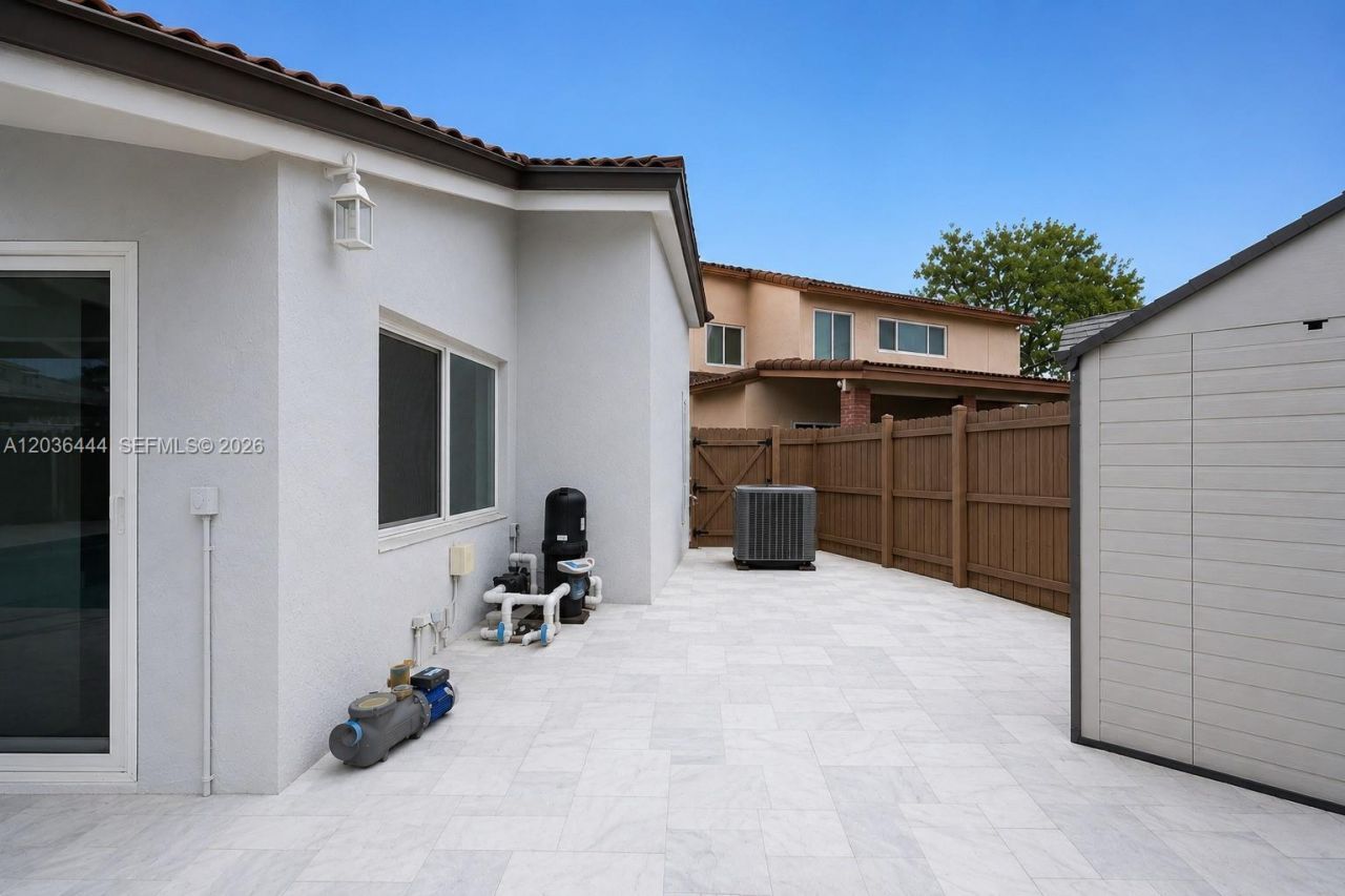 13263 SW 9th Ter, Miami, FL 33184 Photo