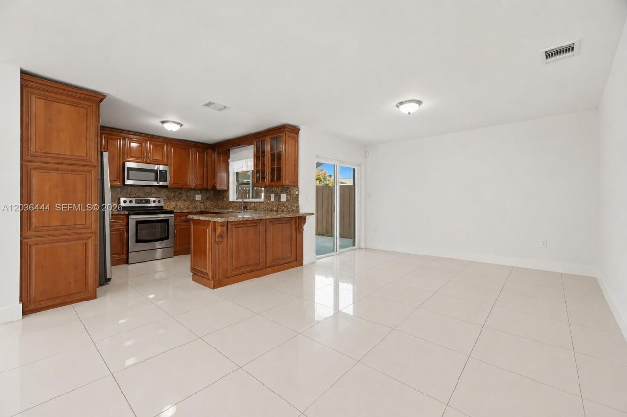 13263 SW 9th Ter, Miami, FL 33184 Photo
