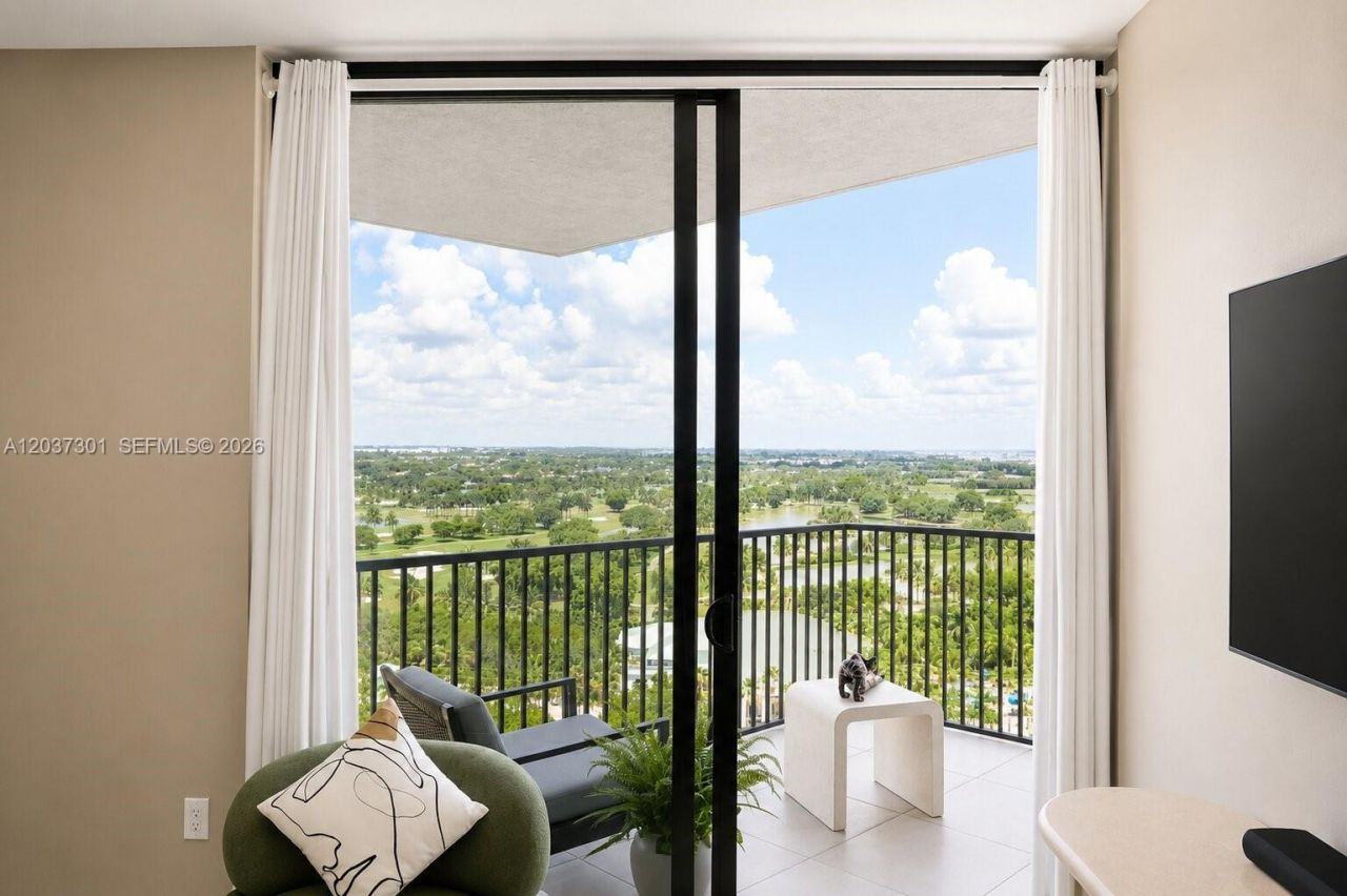 5300 Paseo Blvd , Unit 1510, Doral, FL 33166 Photo