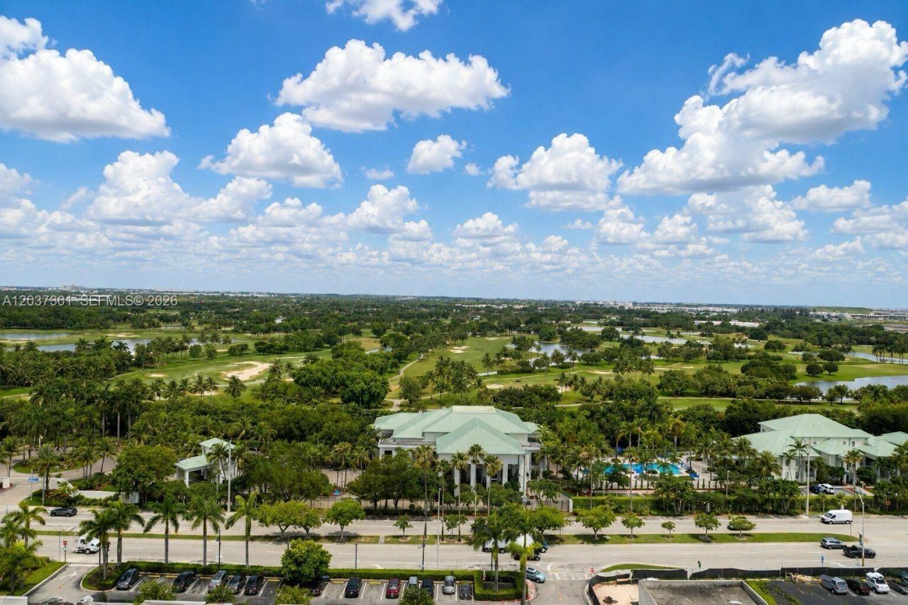 5300 Paseo Blvd , Unit 1510, Doral, FL 33166 Photo