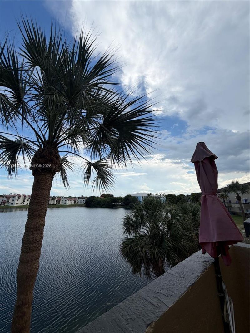 14902 SW 82nd Ln , Unit 13-205, Miami, FL 33193 Photo