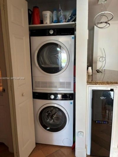 10350 W Bay Harbor Dr , Unit 4T, Bay Harbor Islands, FL 33154 Photo