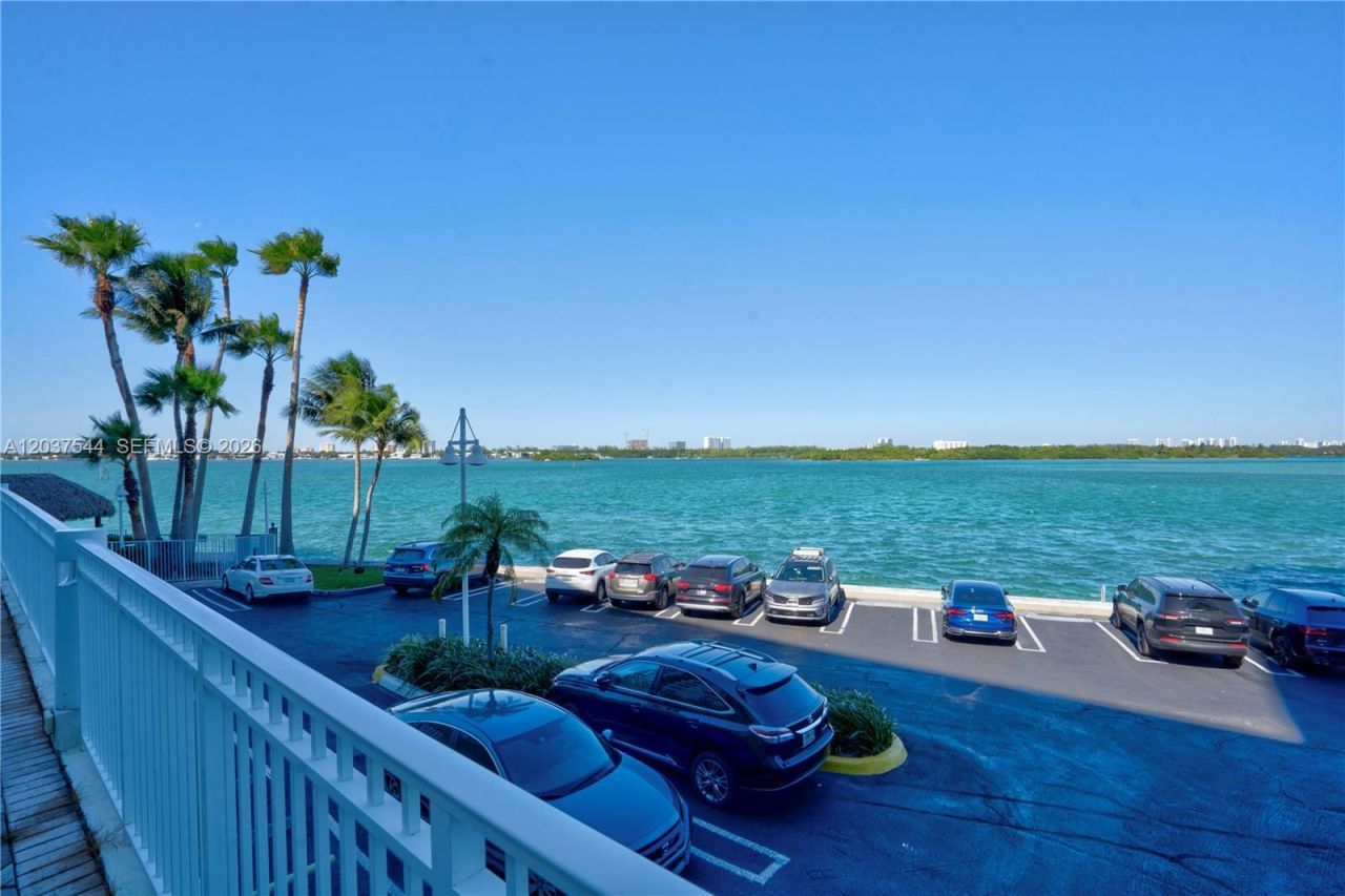10350 W Bay Harbor Dr , Unit 4T, Bay Harbor Islands, FL 33154 Photo