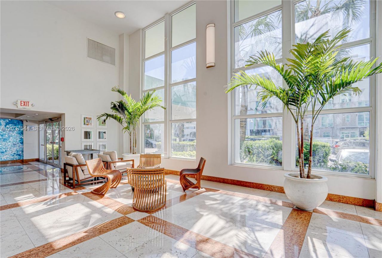10350 W Bay Harbor Dr , Unit 4T, Bay Harbor Islands, FL 33154 Photo