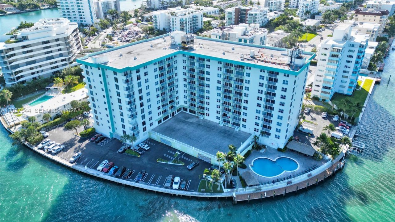 10350 W Bay Harbor Dr , Unit 4T, Bay Harbor Islands, FL 33154 Photo