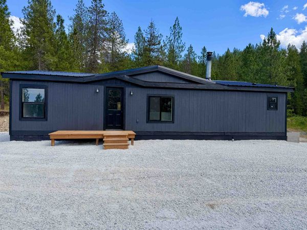 3329 D HWY 231 Hwy, Valley, WA 99181