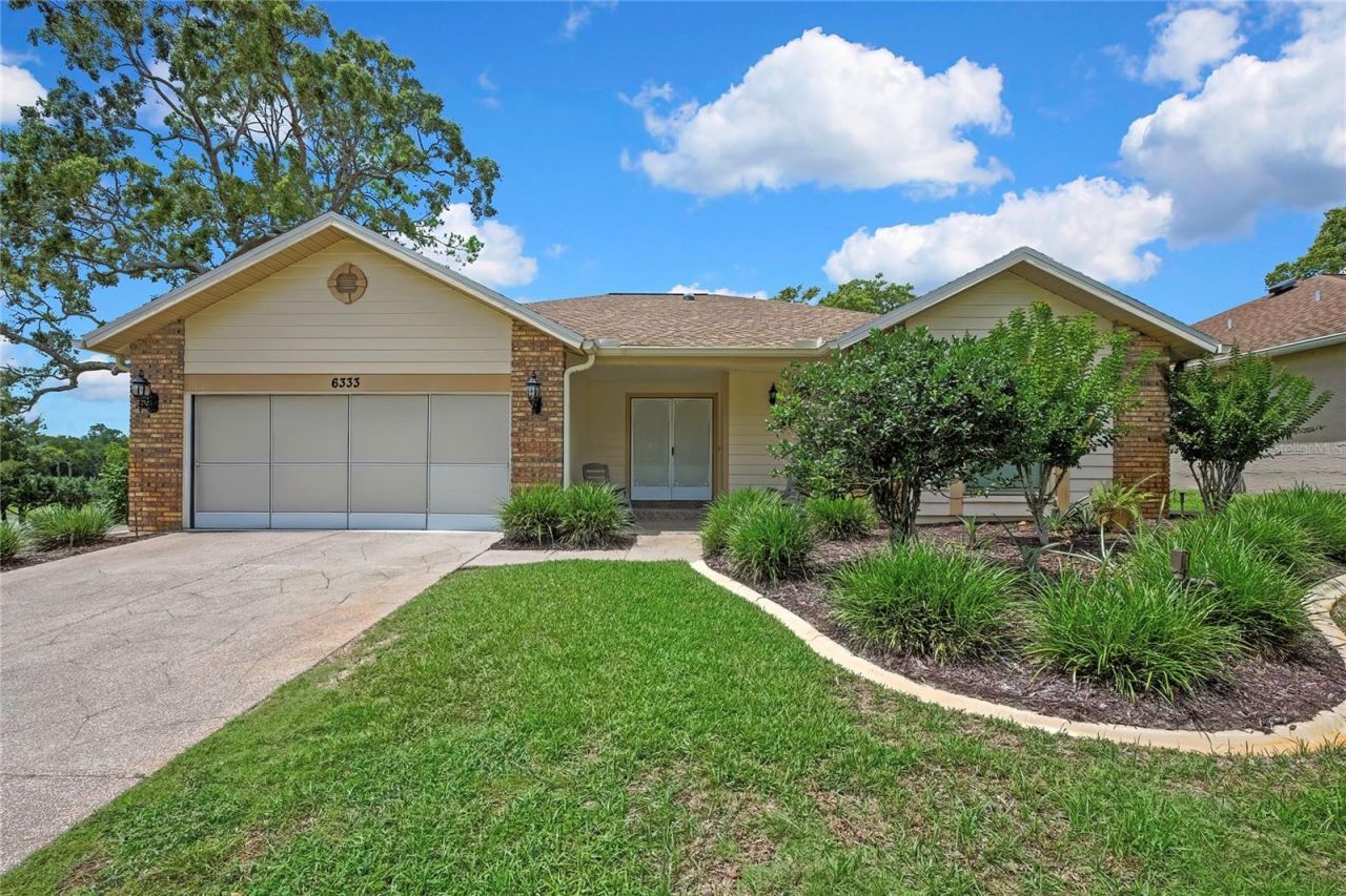 6333 Pine Meadows Drive , Spring Hill, FL 34606 Main Photo