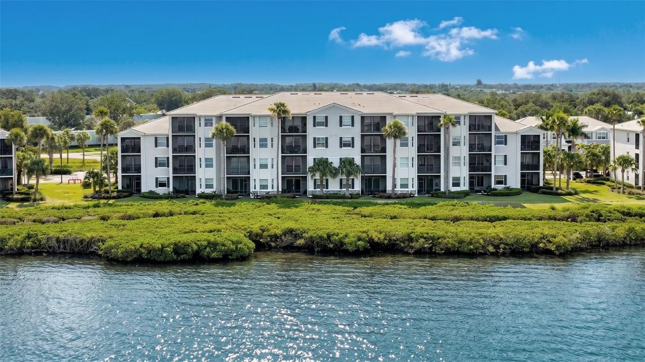 1020 Tidewater Shores Loop, Unit 207, Bradenton, FL 34208 Photo