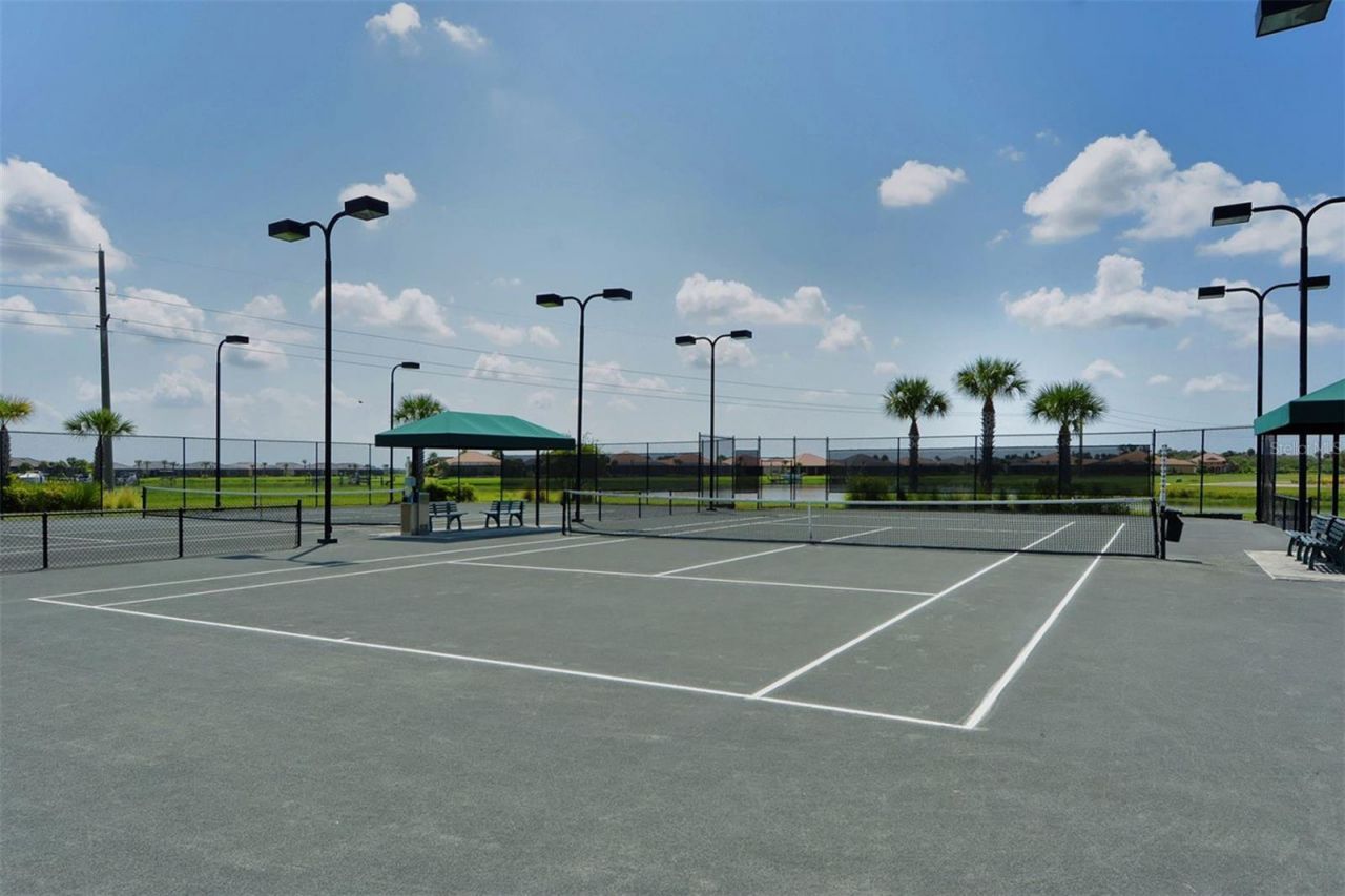 1020 Tidewater Shores Loop, Unit 207, Bradenton, FL 34208 Photo