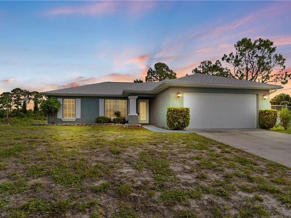 5230 5th ST W, LEHIGH ACRES, FL 33971