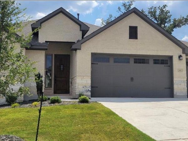 148 Kellogg LN, Bastrop, TX 78602